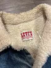 Load image into Gallery viewer, 1980’s Levi’s Denim Sherpa Jacket