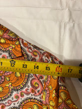 Load image into Gallery viewer, 60s/70s Retro Quarter Sleeve Blouse