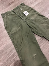 Load image into Gallery viewer, 1972 Vietnam Era OG-107 Military Trousers