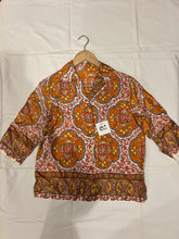 Load image into Gallery viewer, 60s/70s Retro Quarter Sleeve Blouse