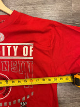 Load image into Gallery viewer, 1980s Vintage Wisconsin Badgers Tee