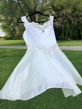 Load image into Gallery viewer, Vintage White Nightie