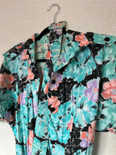 Load image into Gallery viewer, Vintage Floral Belted Dress