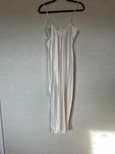 Load image into Gallery viewer, Vintage White Lace Nightgown Slip Dress
